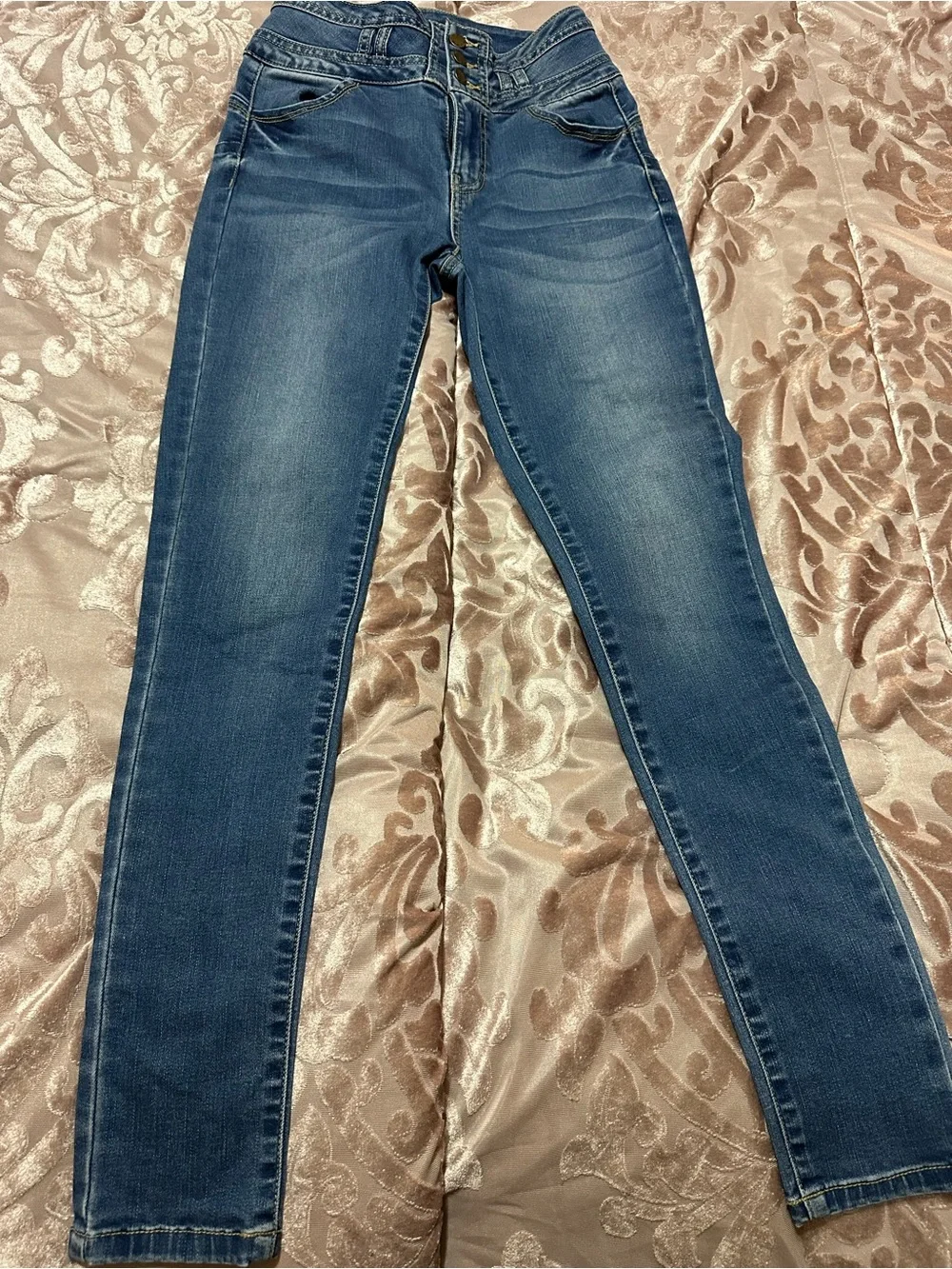 Dark Blue High-Rise Skinny Jeans for Women (Size 3/26)